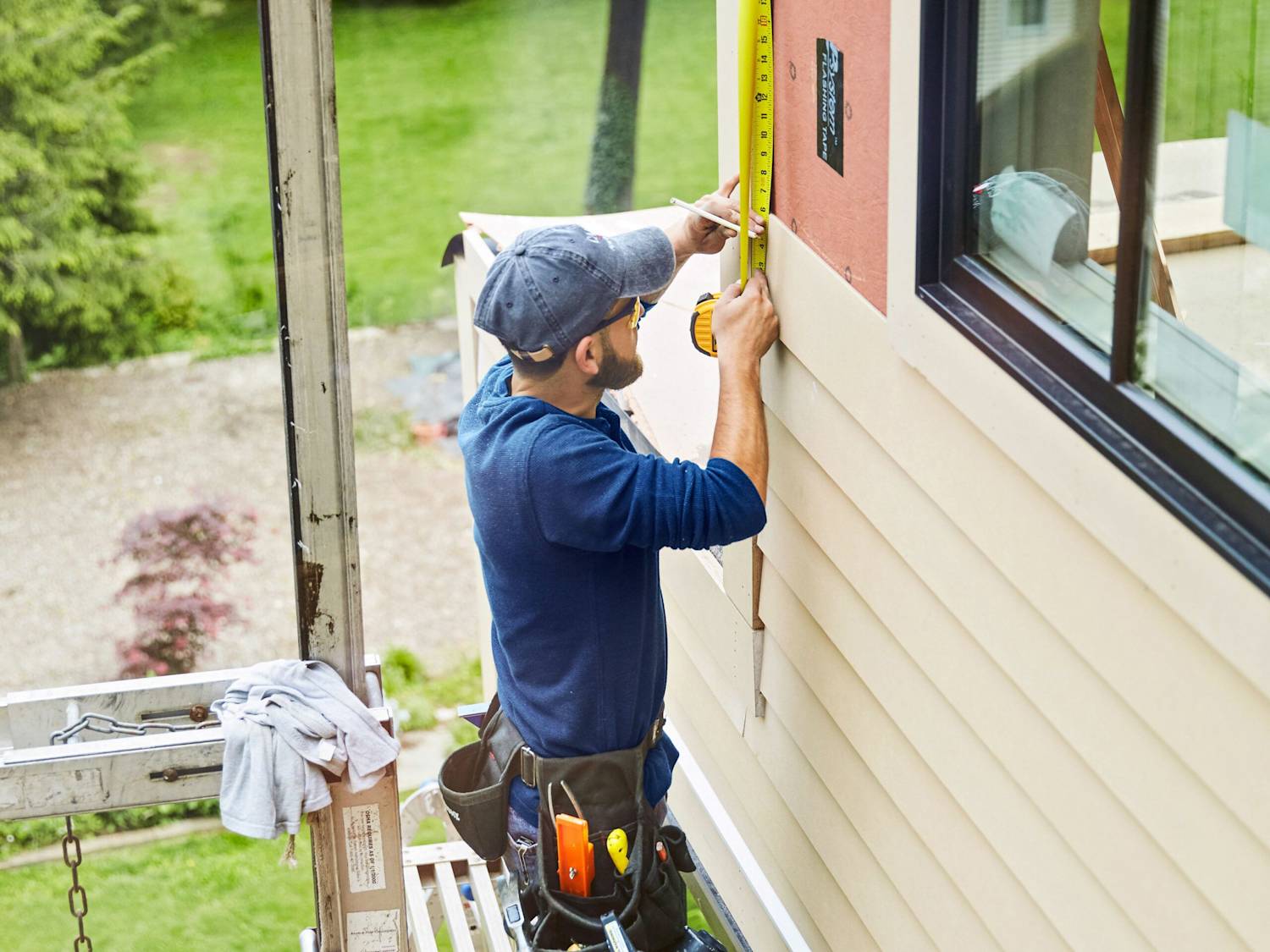 repair or replace your siding